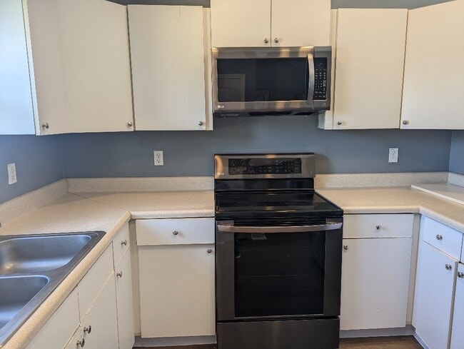 2407 Mansfield Ave S Unit 2