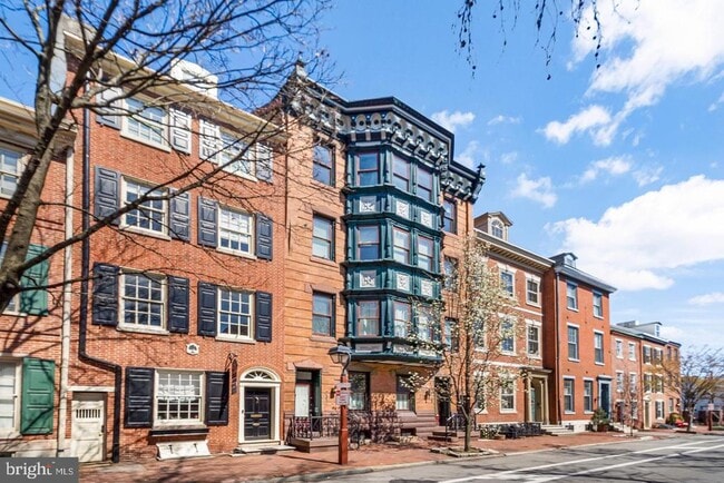 Photo - 231 Pine St Unit 4F