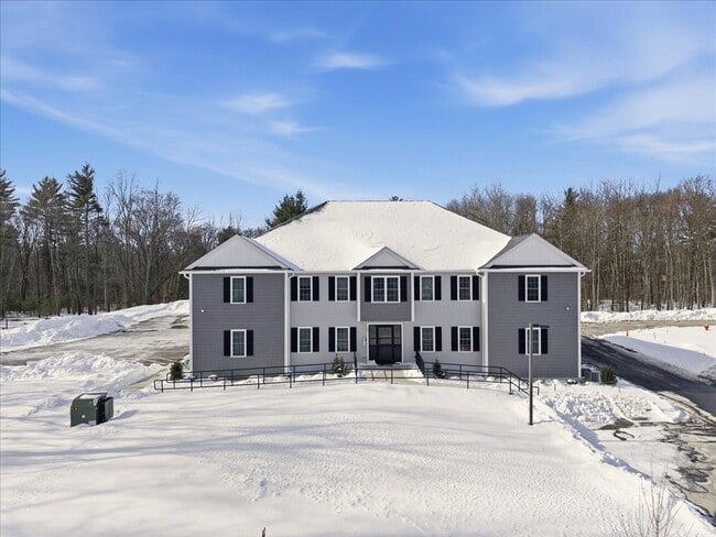 Building Photo - 204 Central St Unit C