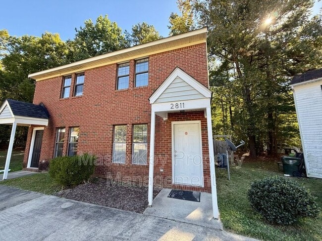 Building Photo - 2811 Ferret Ct