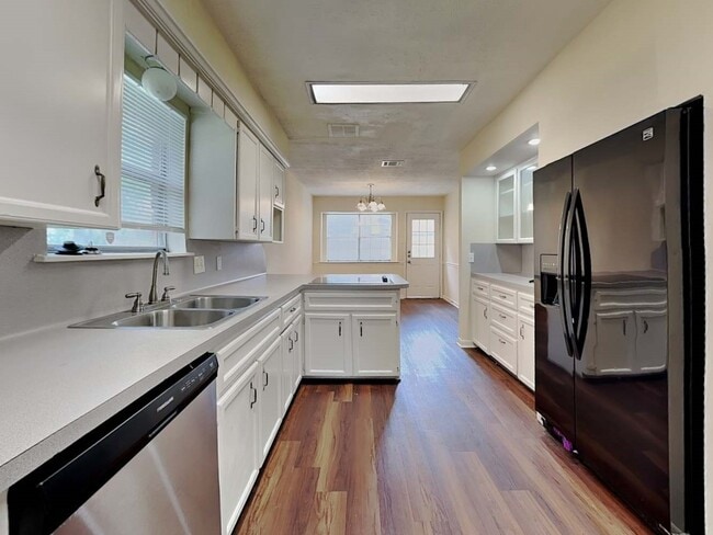 Building Photo - 23923 Spring Elms Dr Rental