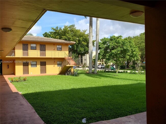 Photo - 9203 NW 38th Dr Unit 2