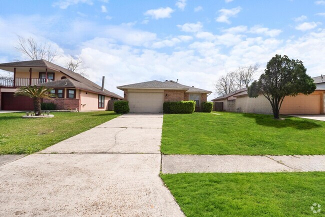 Building Photo - 15242 Peachmeadow Ln Rental