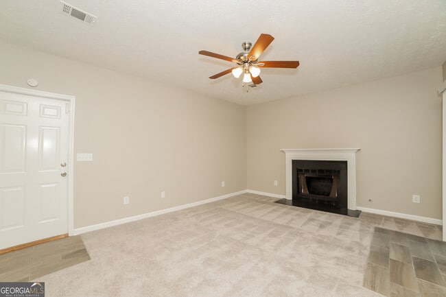 Photo - 4155 Glad Morning Dr