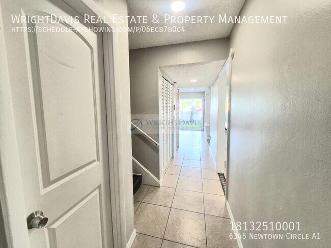 Photo - 6345 Newtown Cir