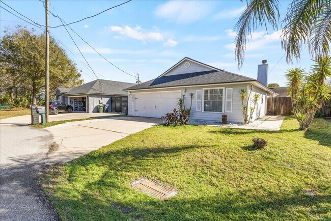 Photo - 1073 Stocks St