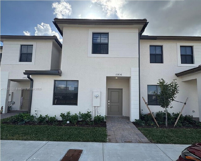 Photo - 12836 SW 232nd Ter Townhome