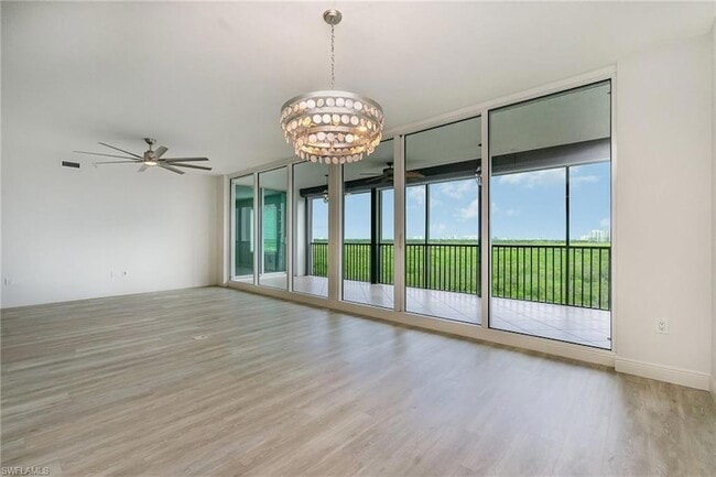 Photo - 455 Cove Tower Dr House