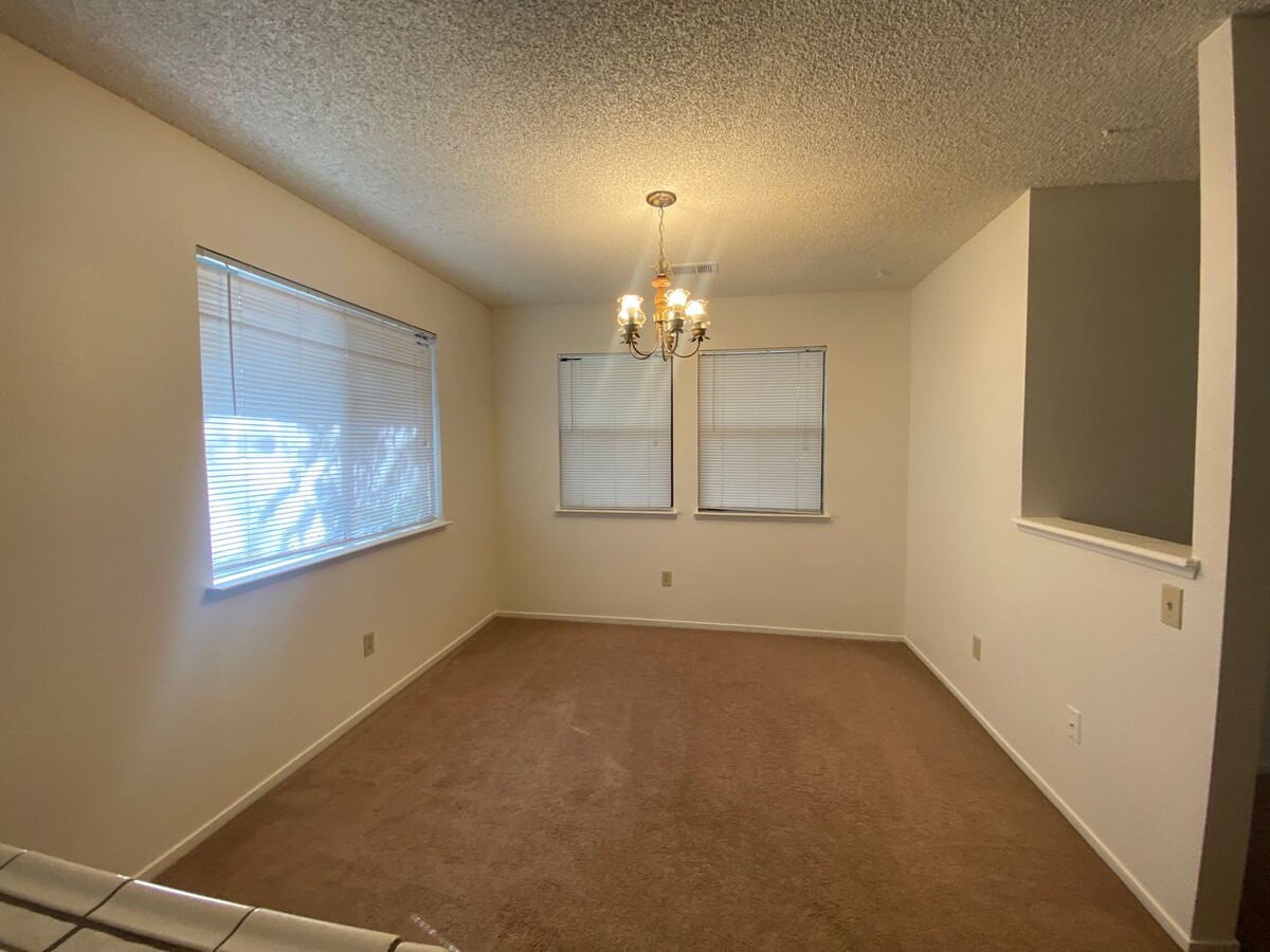 Photo - Available in Hanford! 3 bedroom, 2 bath Patio Home