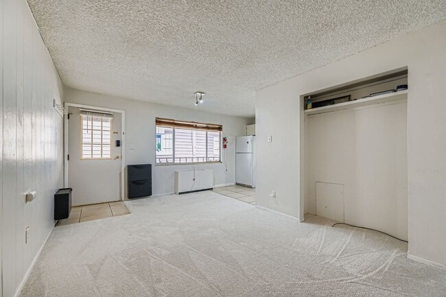 Photo - 3161 Madison Ave