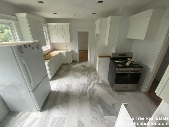 Photo - 244 Winchester St Unit 1