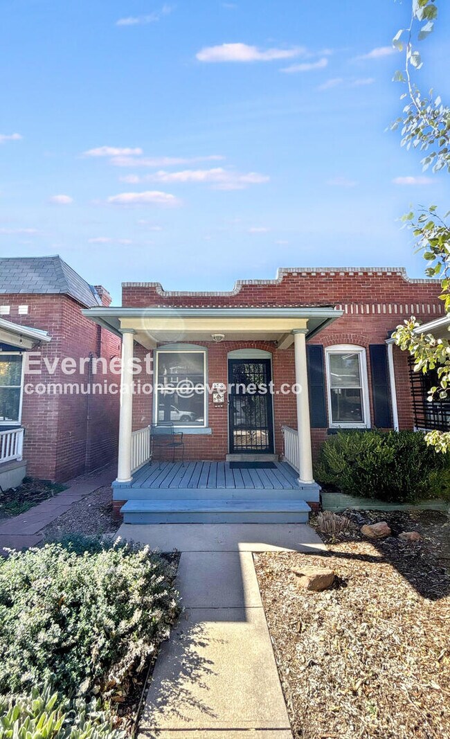 Building Photo - 453 S Clarkson St