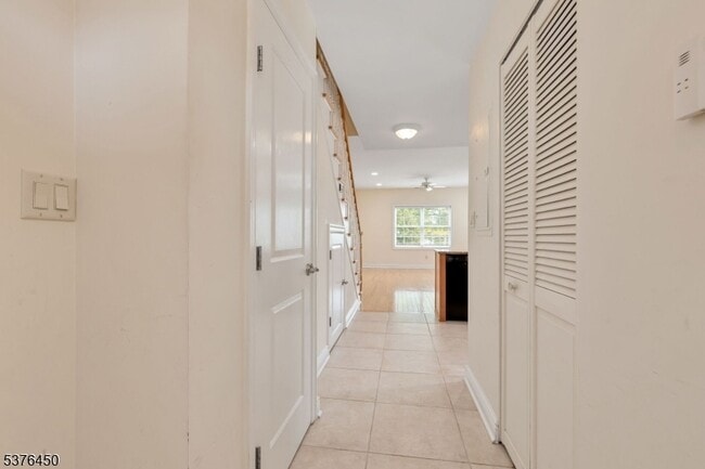 Photo - 453 Springfield Ave