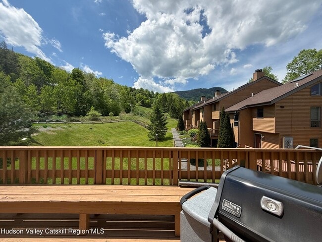 Photo - 174 Hunter Dr
