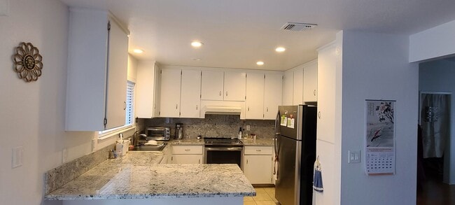 Photo - 448 Spinnaker Way