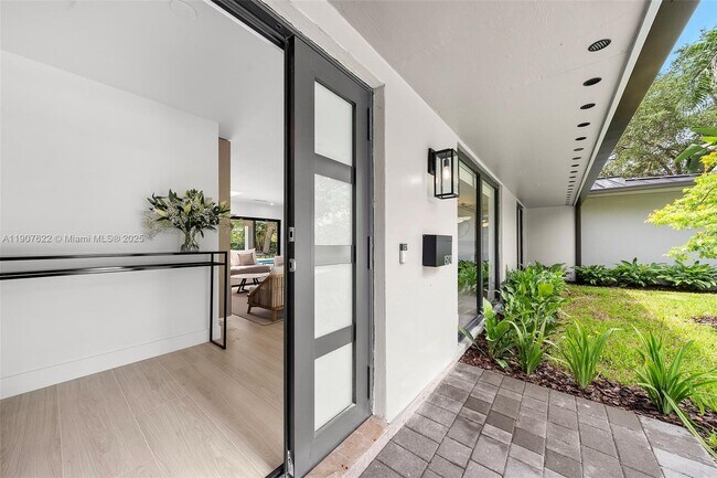 Photo - 15121 SW 69th Ct