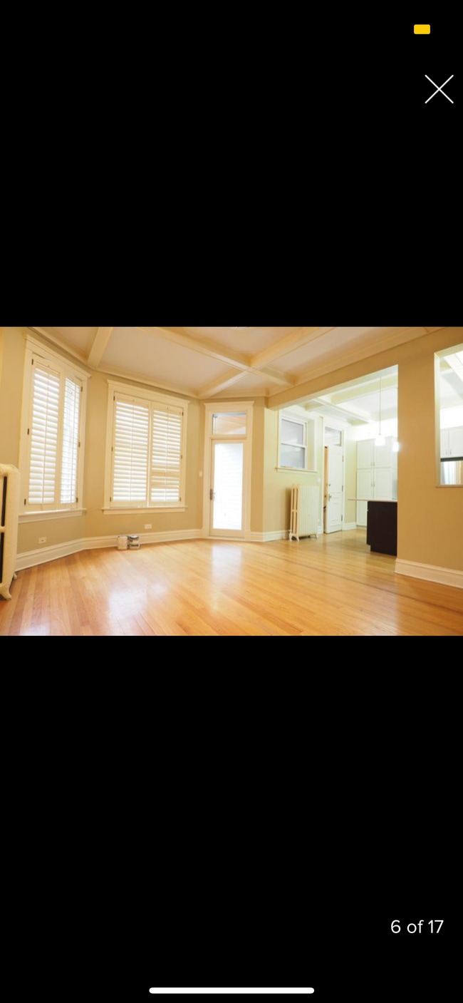 Área de cocina para comer - 509 W Briar Plz Unidad 2nd Floor