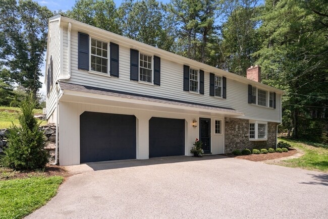 13 Valley Rd