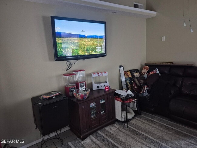 3264 Tierra Mision Dr