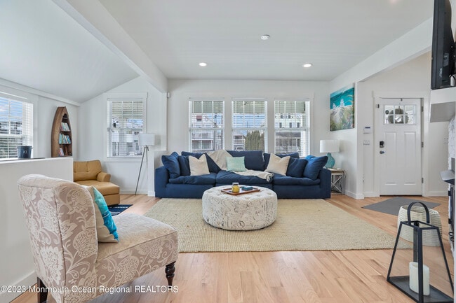 Photo - 316 Park Pl Ave