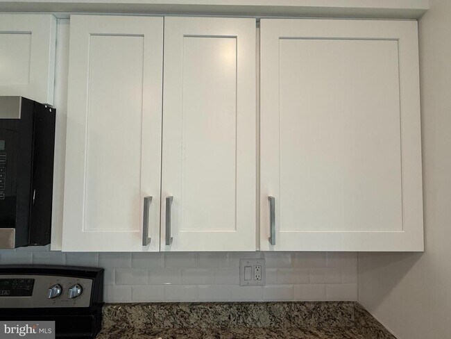 Photo - 5832 Apsley House Ct