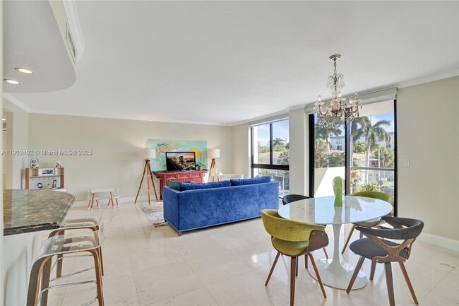 Photo - 9800 W Bay Harbor Dr Unit 309