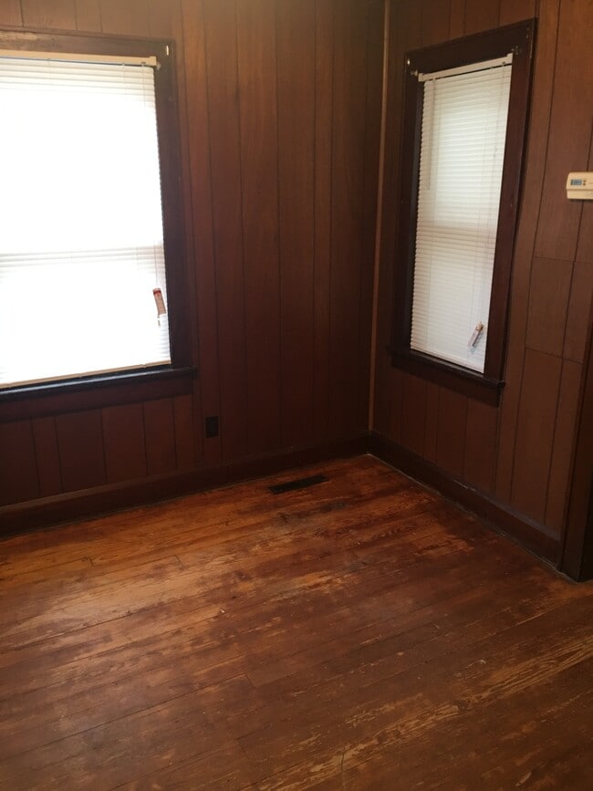Photo - 1340 S Market St