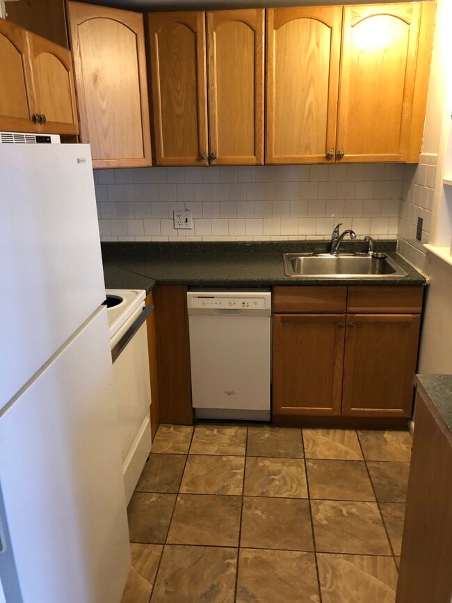 Photo - 223 Central St Unit 7