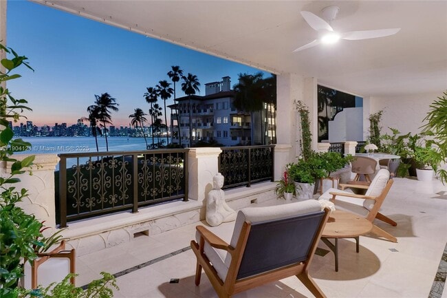 Photo - 4822 Fisher Island Dr Unit 4822