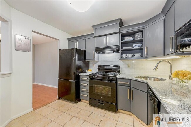 Photo - 2611 Candlelight Ct Unit 2611