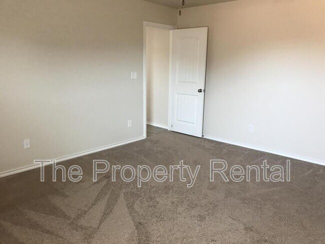 Photo - 9311 Sagebrush Ave