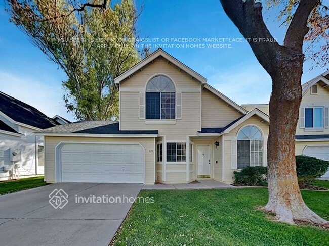 Building Photo - 441 S Maple