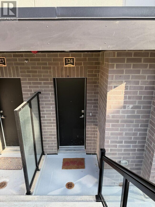 Photo - 1597 Rose Way
