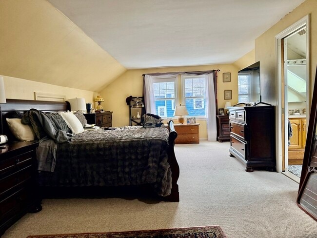 Photo - 740 Belmont St Unit 740