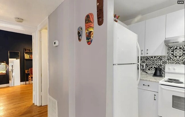 1615 Kenyon St NW
