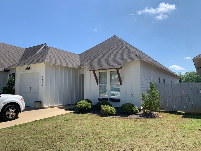 Photo - Fox Run Village