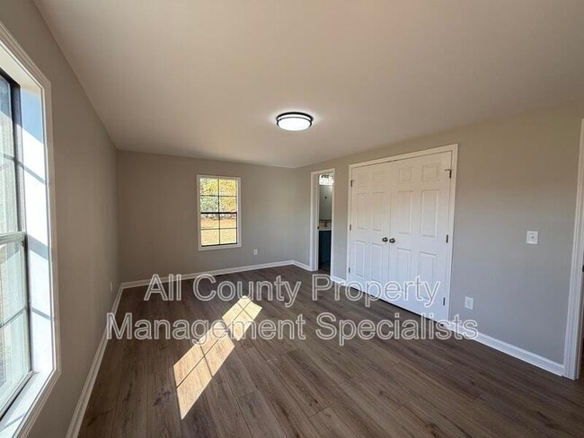 Photo - 1055 Motley Rd