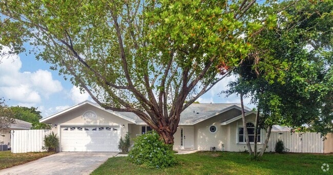 Building Photo - 843 Azalea Dr Rental