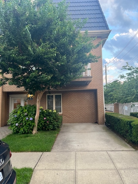 Building Photo - 1479 Royce St Unit 2A Rental
