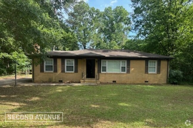 Building Photo - 239 Lake Dr Cir NE Rental
