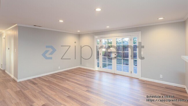 Photo - 1861 Briarwood Dr