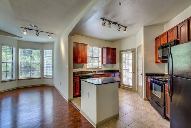 Estates at Canyon Ridge