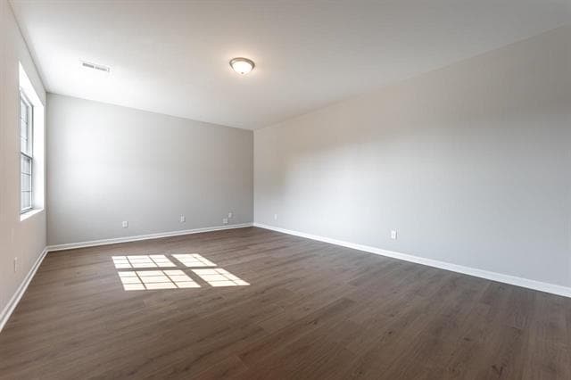 Photo - 5689 Roy's Ridge