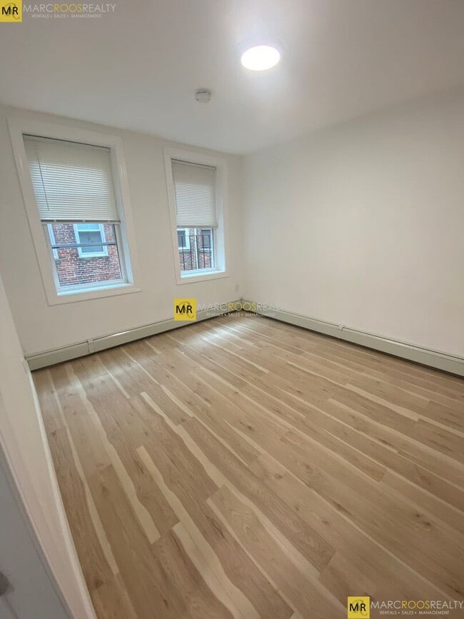 Photo - 47 Orleans St Unidad 117-3