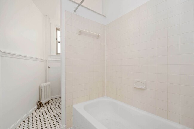 4330 Smith Rd Bañera de baño - 4330 Smith Rd