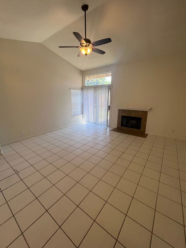 Photo - ADORABLE 3 BEDROOM HOUSE WITH POOL!