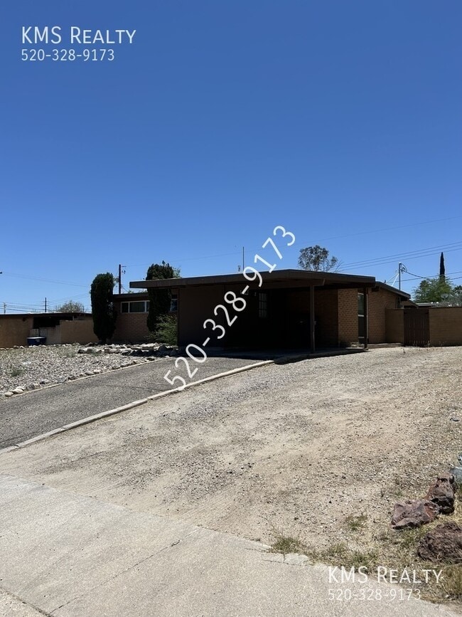 Building Photo - 7634 E Jalapa Pl