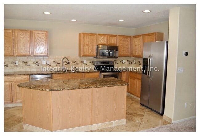 Photo - 6056 Raleigh Cir