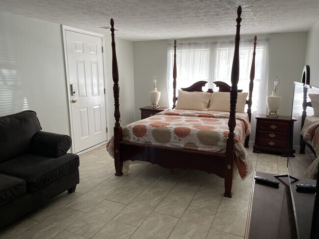 Photo - 4458 Tarragon Ln Unidad A