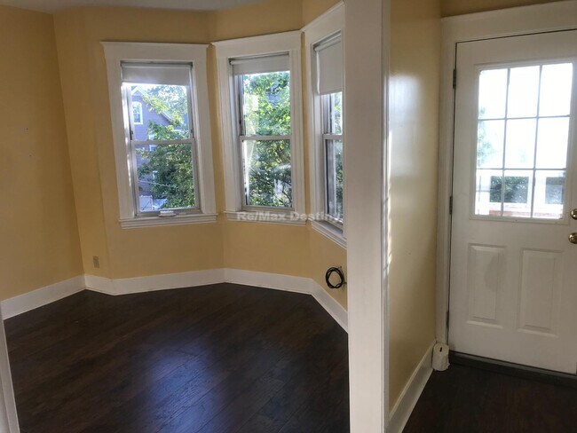 Photo - 198 Sherman St Unit 3